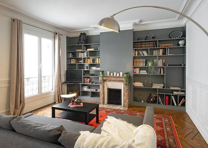 Apt 4 Guests Place Des Victoires
