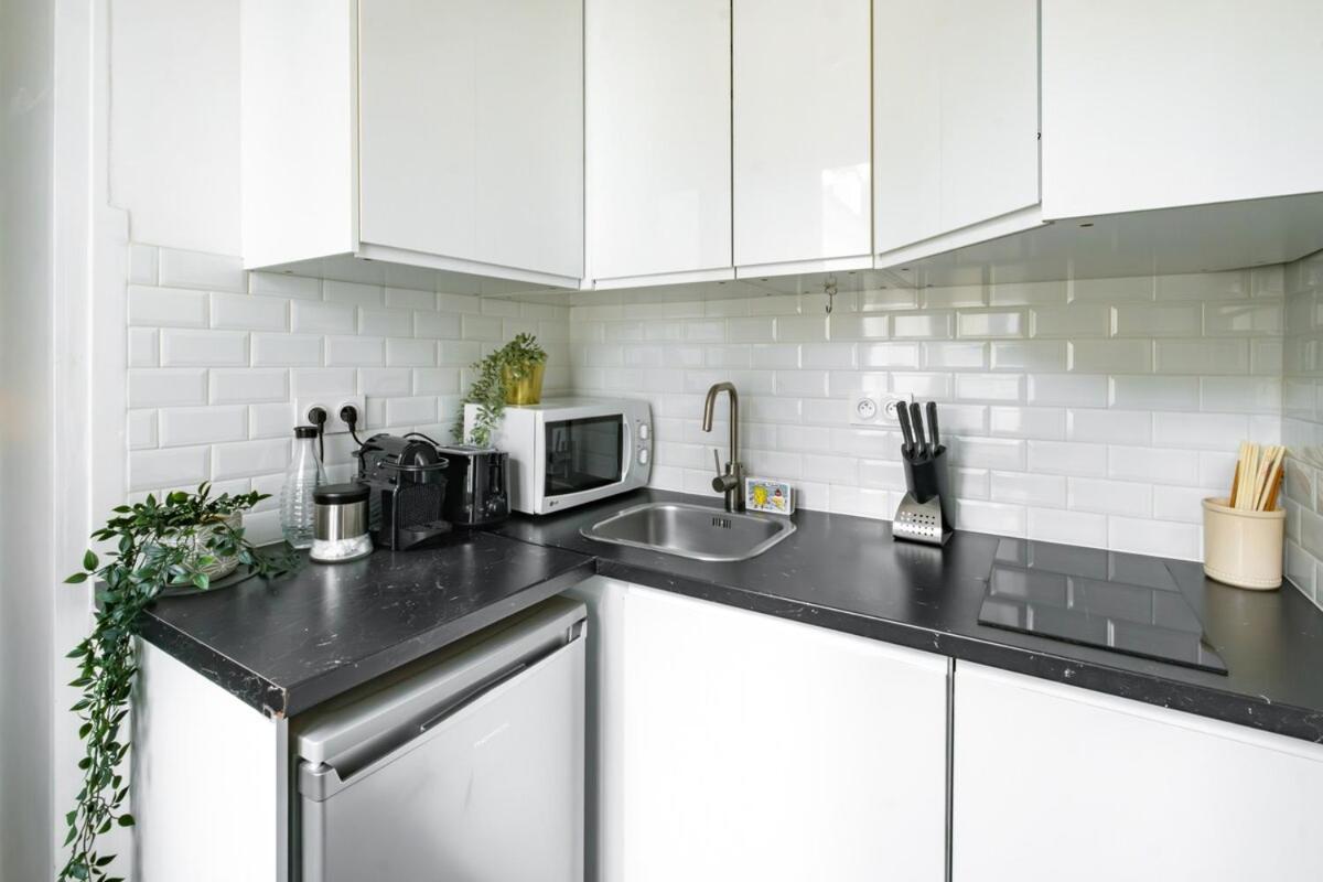 4 Guests Place Des Victoires Appartement *